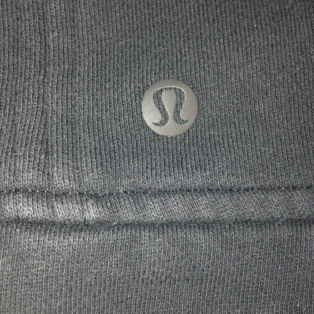 Lululemon high neck sweatshirt